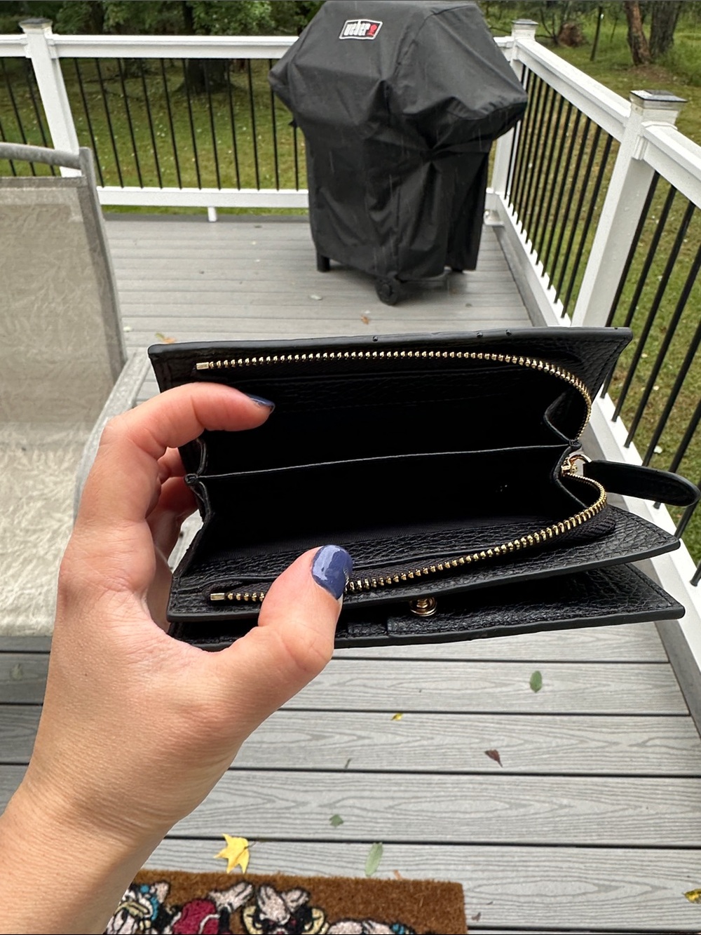 Gucci Black Embossed GG Leather Wallet - Picture 13 of 15